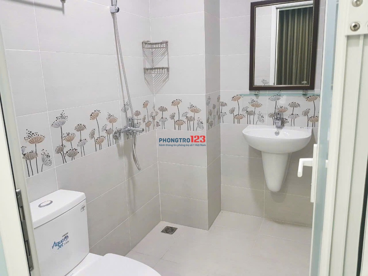 STUDIO FULL NỘI THẤT BAN CÔNG NGAY PHAN XÍCH LONG PHÚ NHUẬN