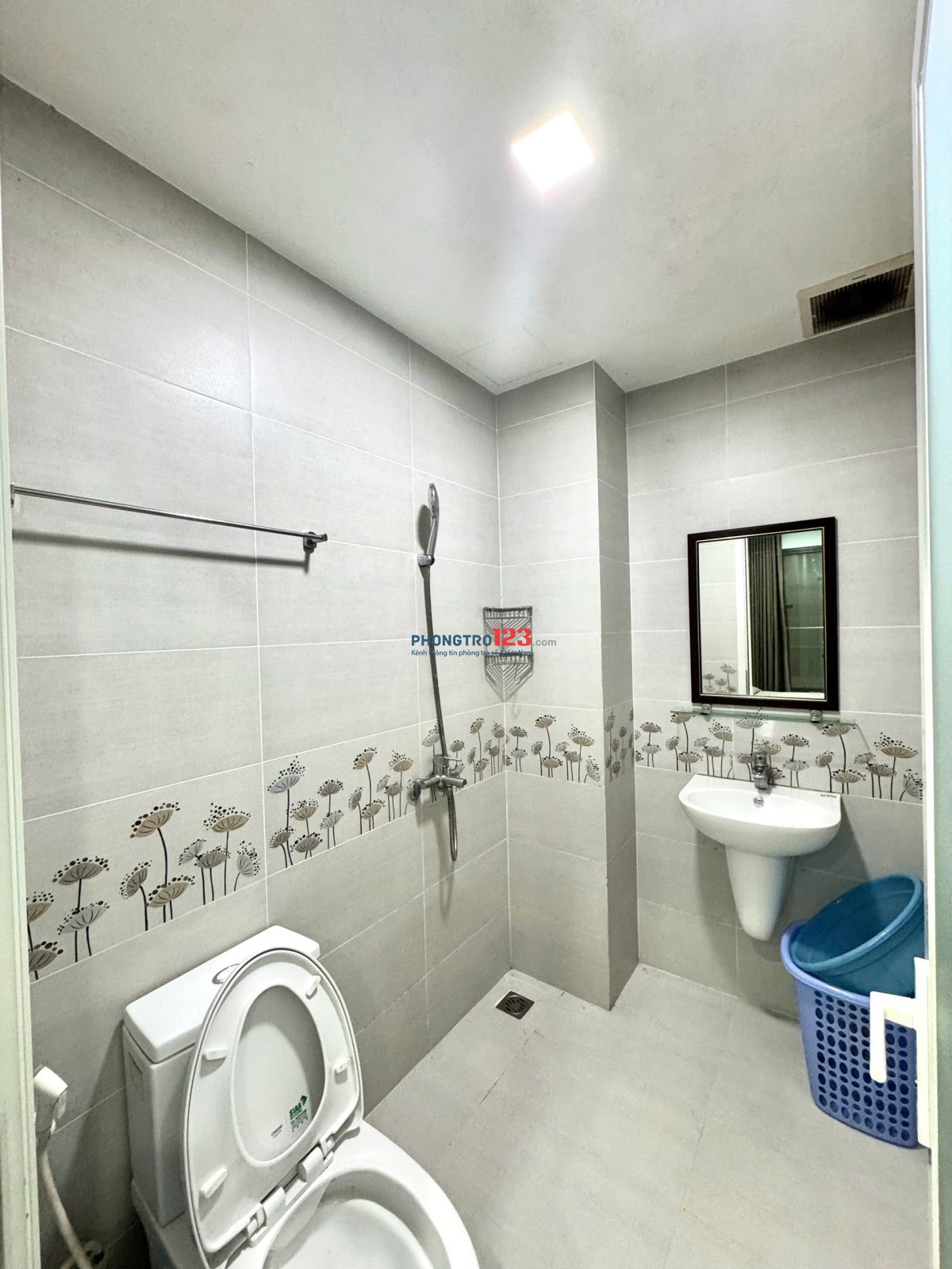 STUDIO FULL NỘI THẤT BAN CÔNG NGAY PHAN XÍCH LONG PHÚ NHUẬN