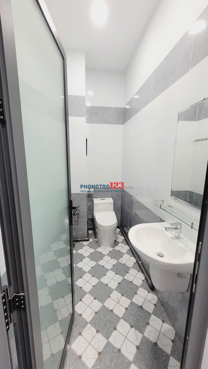 Cho thuê phòng tại 1135 Huỳnh Tấn Phát, phường Phú Thuận, Q7