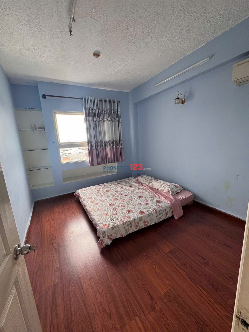 Chung cư Bàu Cát 7, Tân Bình: 40m2, 1p ngủ, 1wc, máy lạnh, 5tr/th