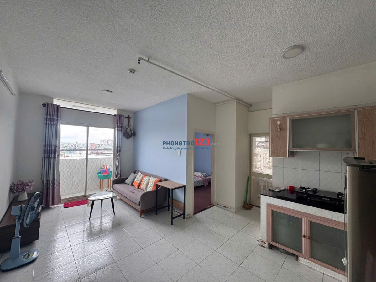 Chung cư Bàu Cát 7, Tân Bình: 40m2, 1p ngủ, 1wc, máy lạnh, 5tr/th