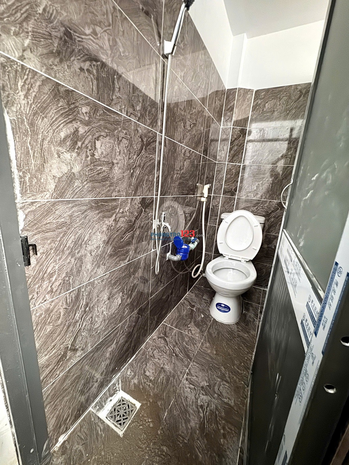ĐANG XÂY NHIỀU PHÒNG DÃY TRỌ GÁC CAO TẦNG TRỆT