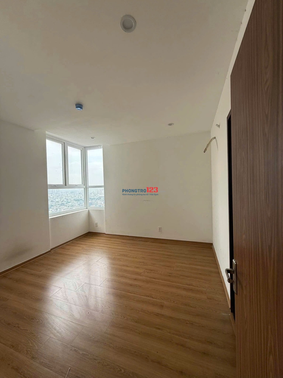 Carillon 2,Trịnh Đình Thảo,Tân Phú căn 3p, 2wc chỉ 10,5tr