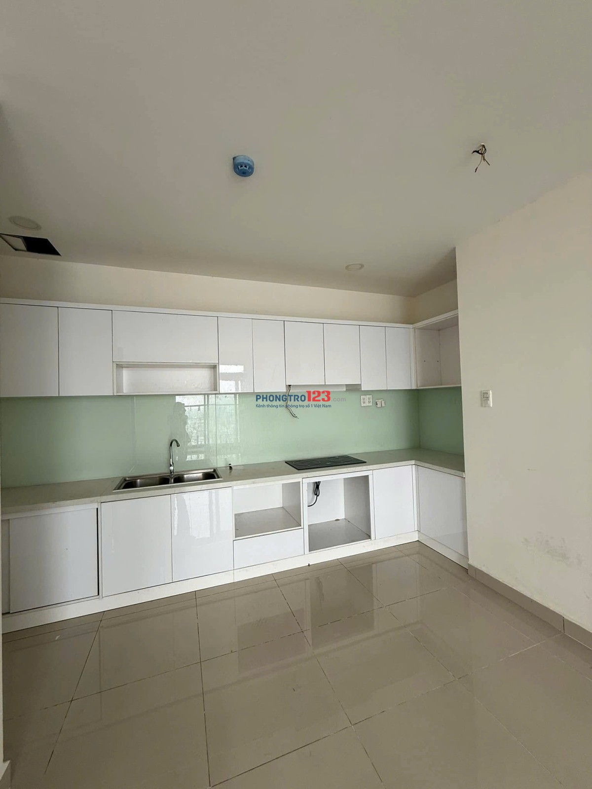 Carillon 2,Trịnh Đình Thảo,Tân Phú căn 3p, 2wc chỉ 10,5tr