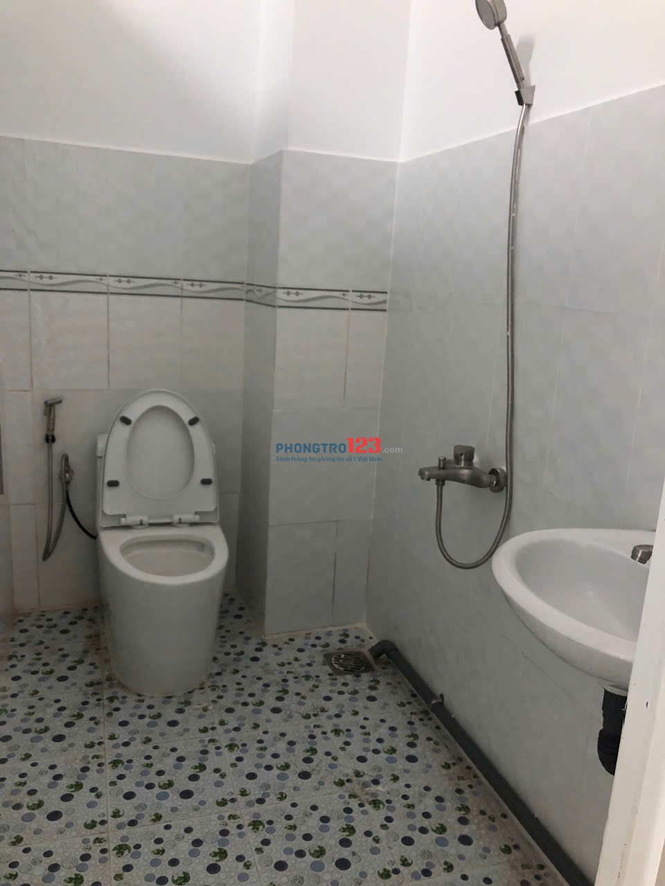 PHòng trọ MỚi Xây có Máy LẠnh tỉnh lộ 10 , 2tr5/tháng