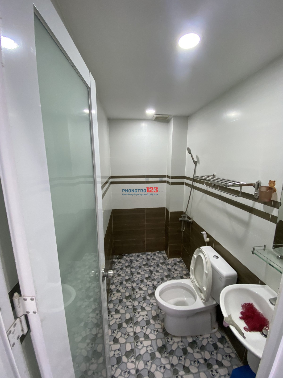 Trống 2/6 phòng cần cho thuê ở khu vực Thủ Đức