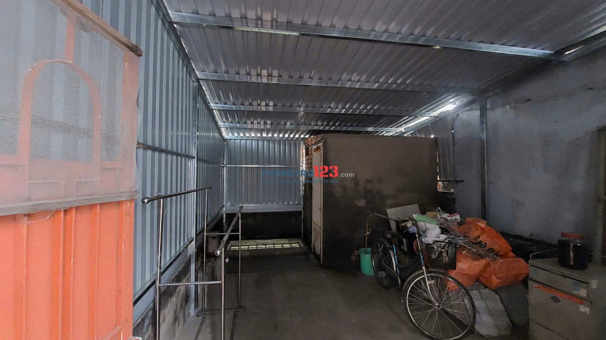 Cho thuê nhà mặt tiền gần chợ Bà Điểm, Hóc Môn