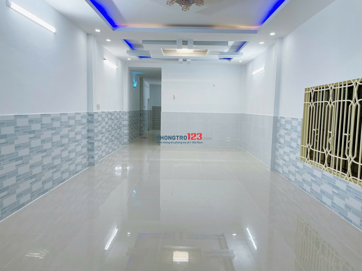 PHÒNG TRỌ MỚI – NVS RIÊNG – CÓ CỬA SỔ - BAN CÔNG, BẾP RỘNG