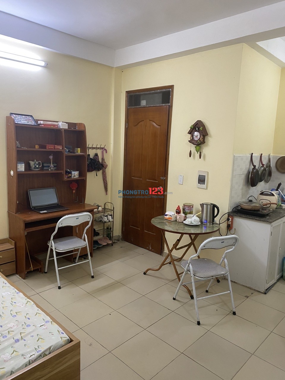 Cho nữ thuê (share) phòng trọ đẹp 20m2 trong CCMN phố Định Công, Hoàng Mai, 1,5tr full nội thất