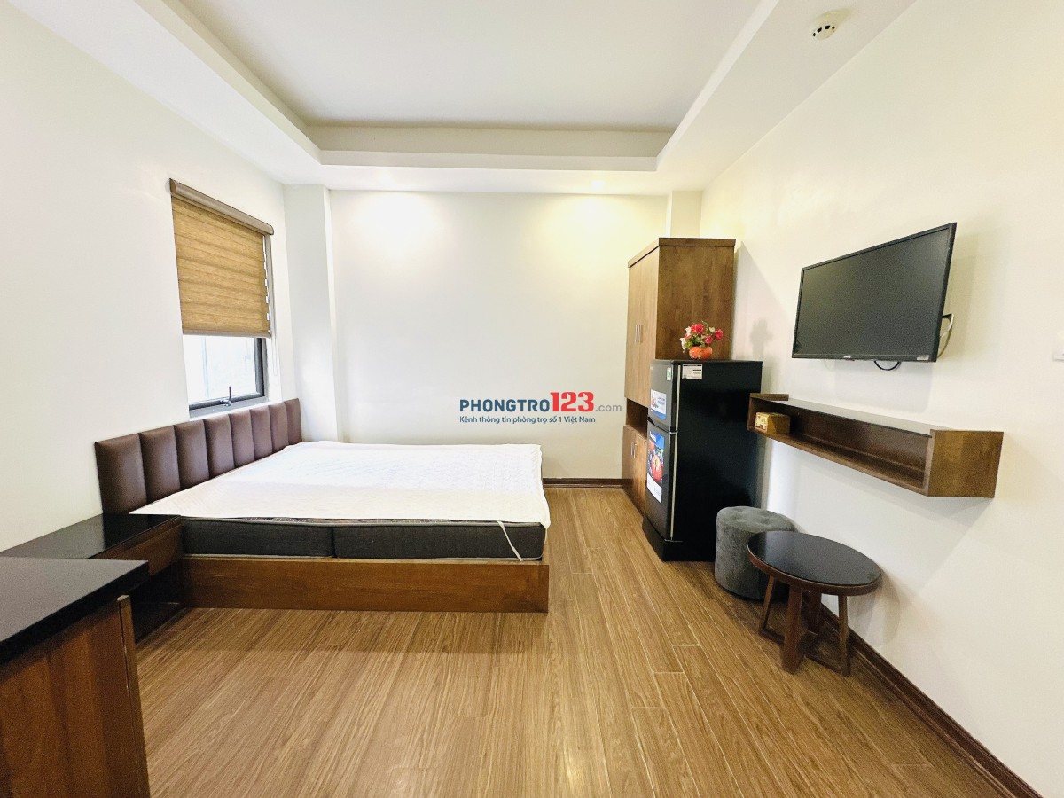 Giảm giá 10% tháng khai trương, miễn phí dịch vụ đối với khách đóng 3 tháng 1