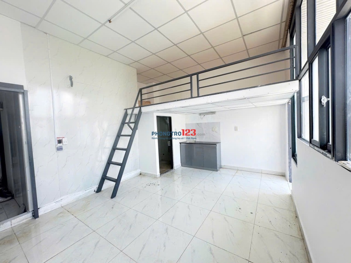 Duplex Cửa Sổ Trời Gần Trường Đại Học Văn Lang Cơ Sở 3 Giáp Gò Vấp
