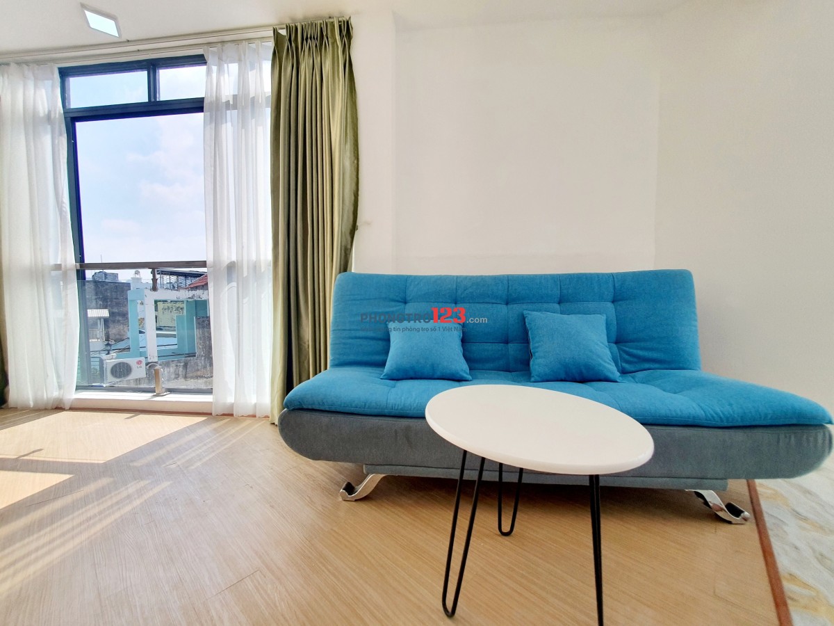 STUDIO FULL NỘI THẤT VỚI BAN CÔNG LỚN NGAY LÊ VĂN DUYỆT – GẦN CHỢ BÀ CHIỂU, BÌNH THẠNH