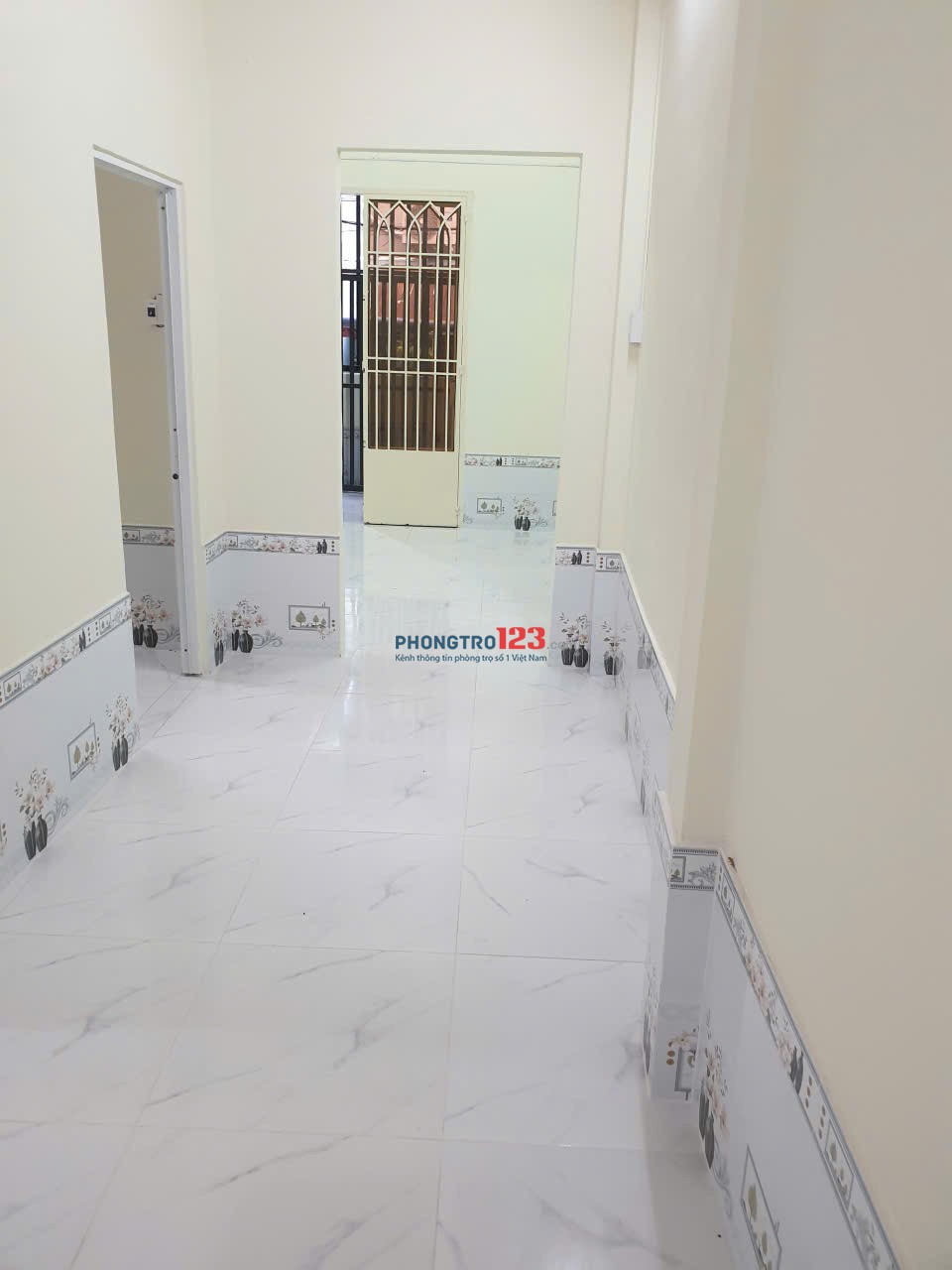 Chính chủ cho Nhà Nguyên Căn diện tích 5,5 x 14= 77mm2. Tổng diện tích 122m2