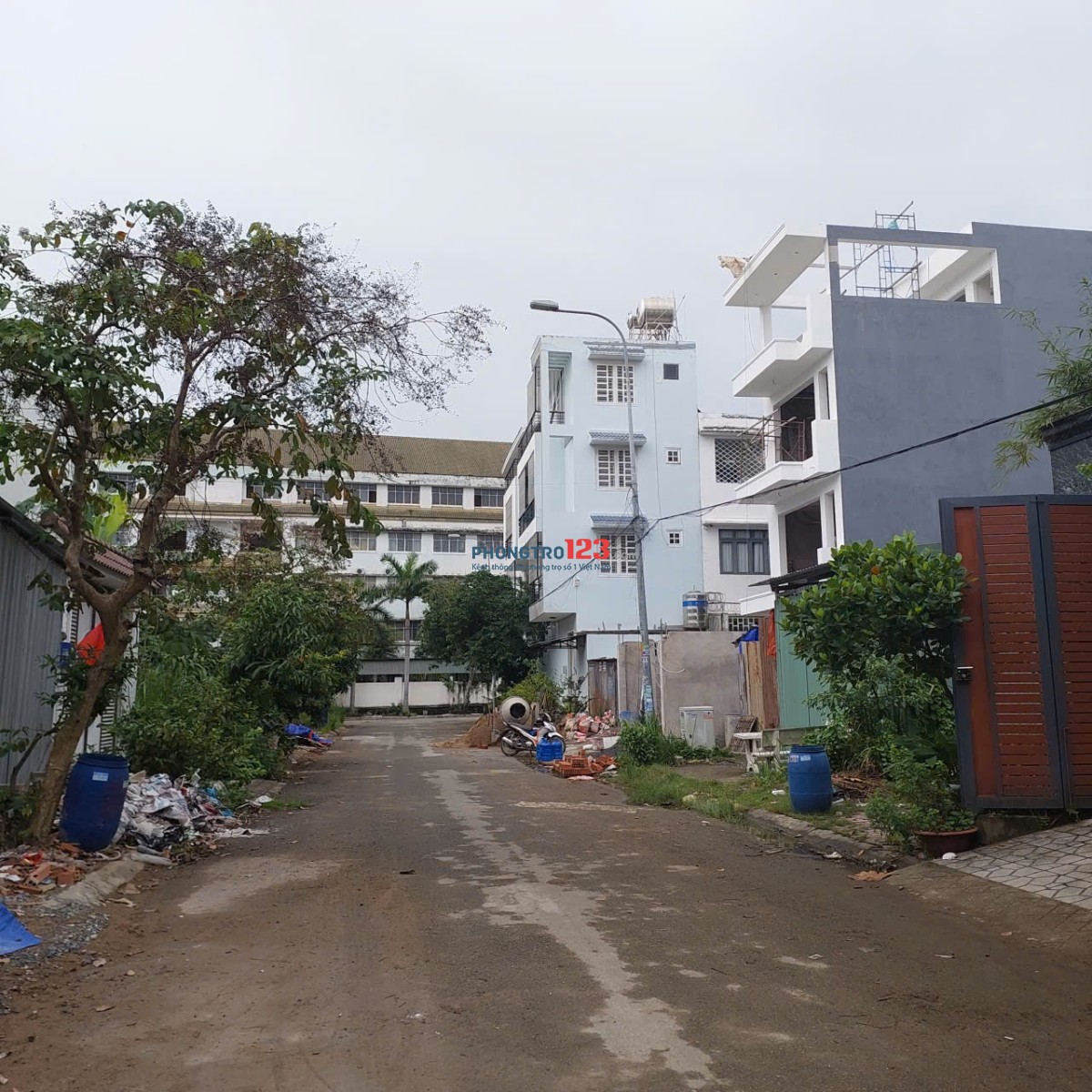 Phòng trọ gần ngã ba Đỗ Xuân Hợp, Liên Phường. Nhận phòng T11/2025
