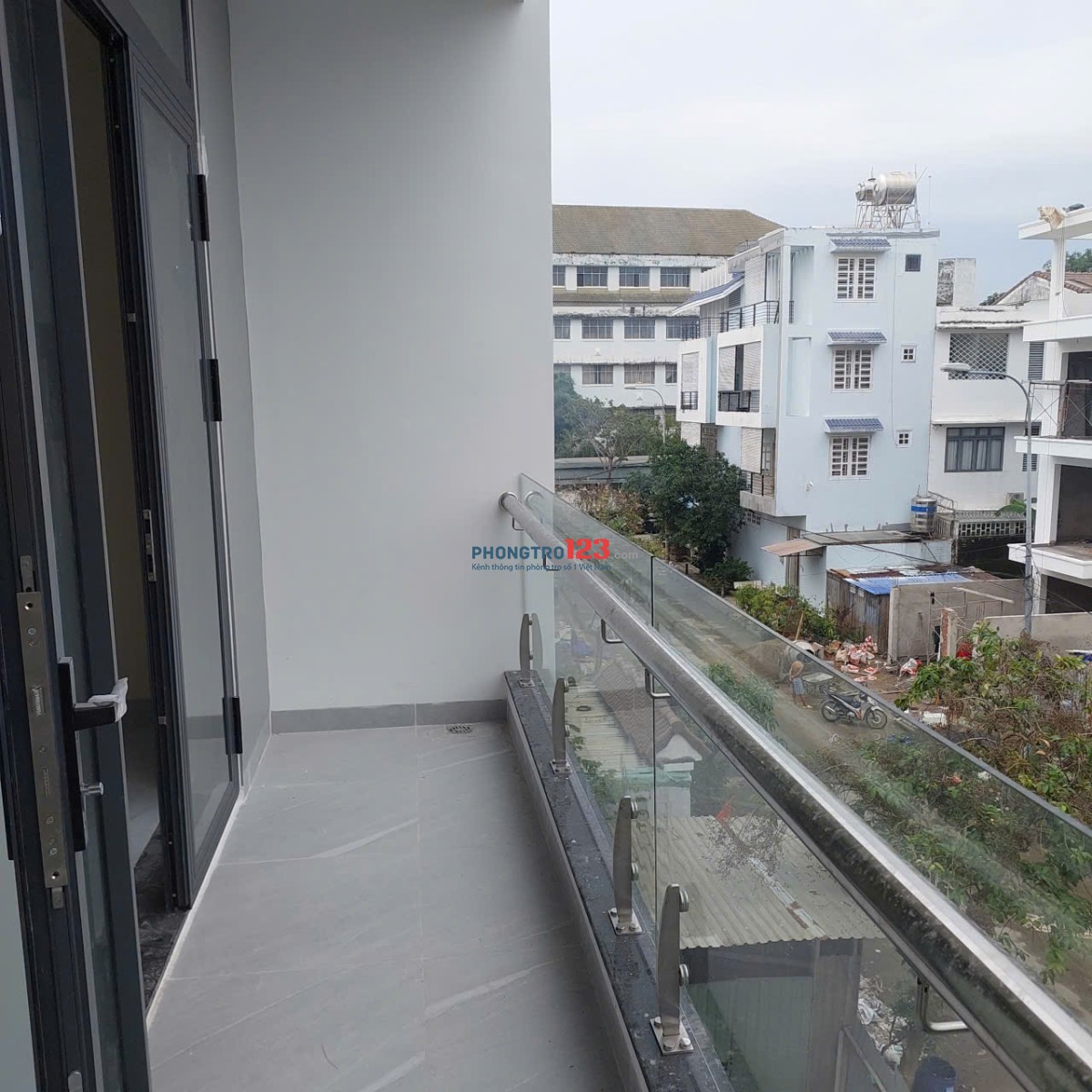 Phòng trọ gần ngã ba Đỗ Xuân Hợp, Liên Phường. Nhận phòng T11/2025