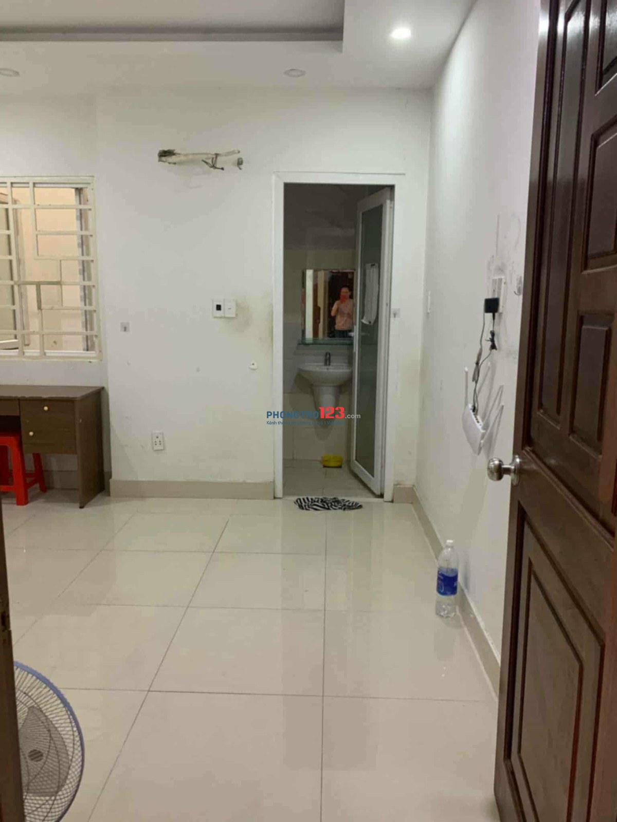 Tìm nữ sinh viên/nvvp ở ghép 1:1