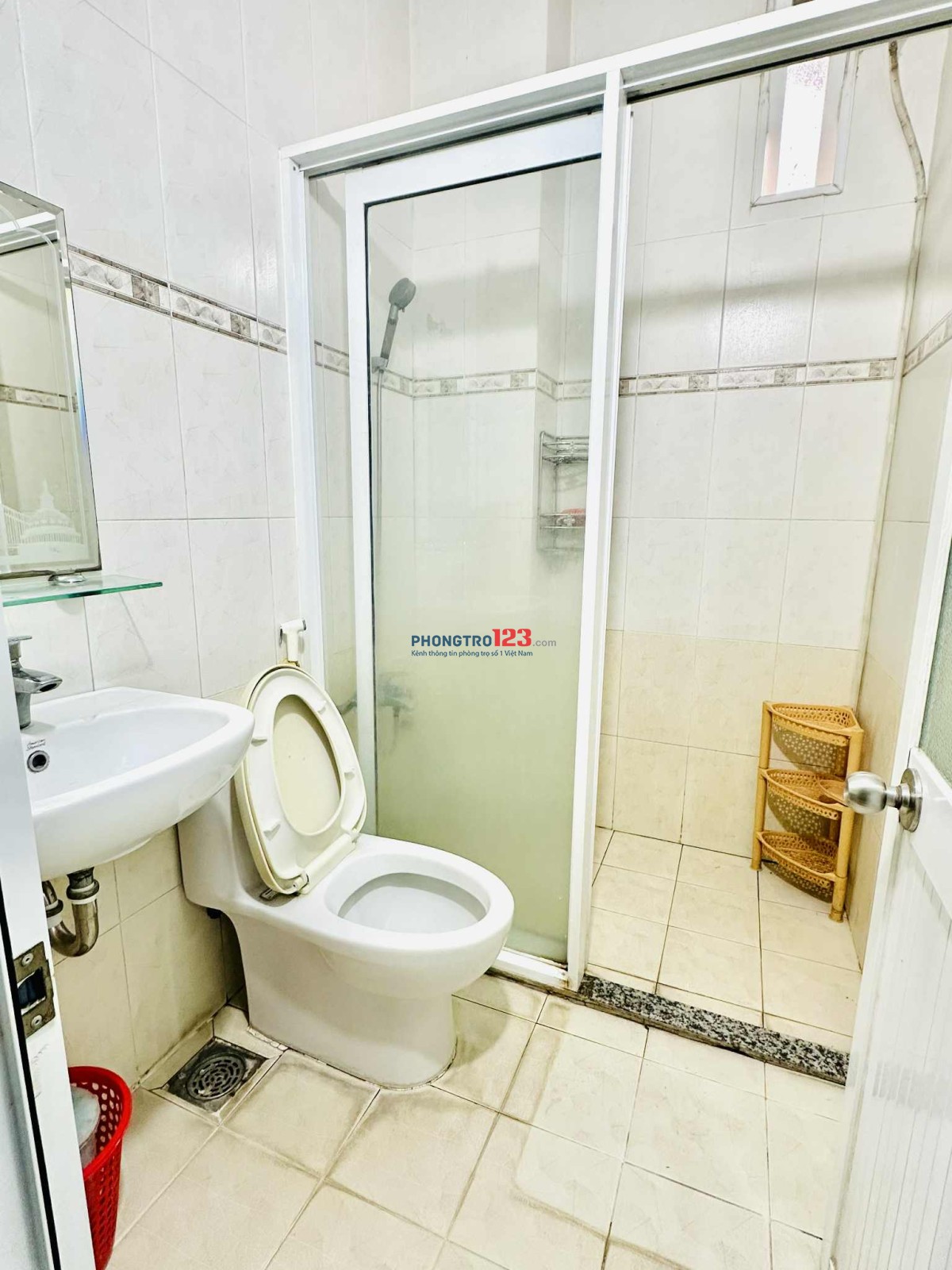 Phòng trọ mới sạch đẹp (có phòng tắm, toilet riêng) - Lạc Long Quân, Phường 3, Q.11