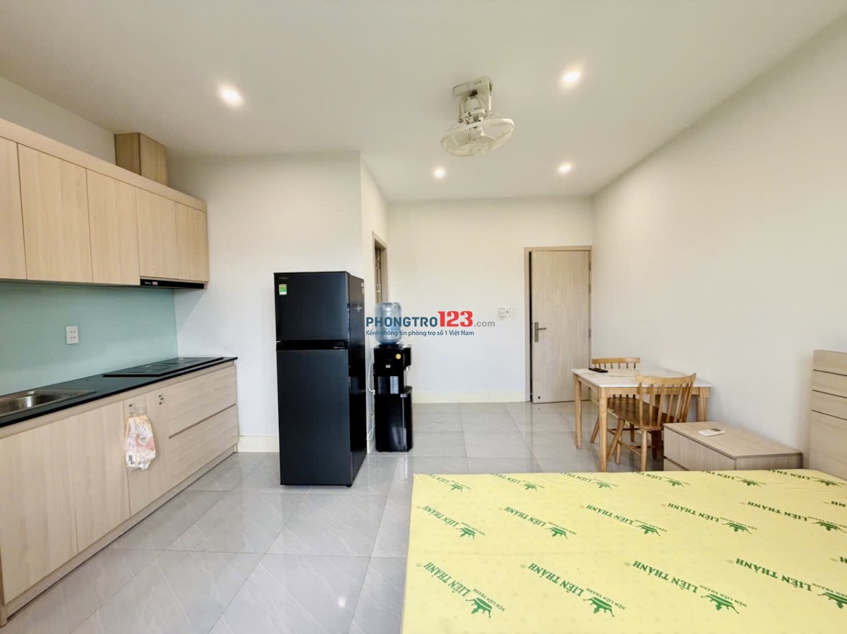 Cho thuê phòng mới, Full nội thất xịn xò Bình Thạnh gần ngã tư hàng xanh, Học Viện Cán Bộ, Văn Lang
