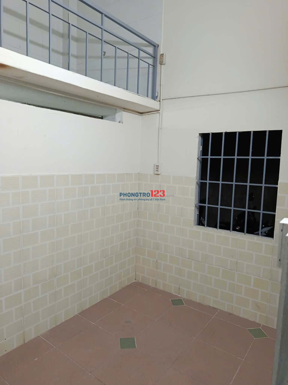 Phòng trọ bình dân , giờ giấc tự do