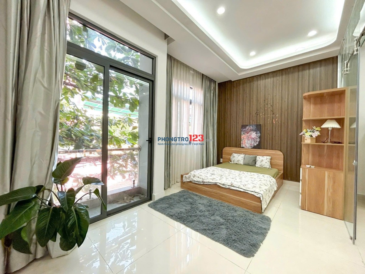 CHO THUÊ CĂN HỘ TÁCH BẾP, BAN CÔNG, MÁY GIẶT RIÊNG GẦN NGÃ SÁU PHÚ NHUẬN