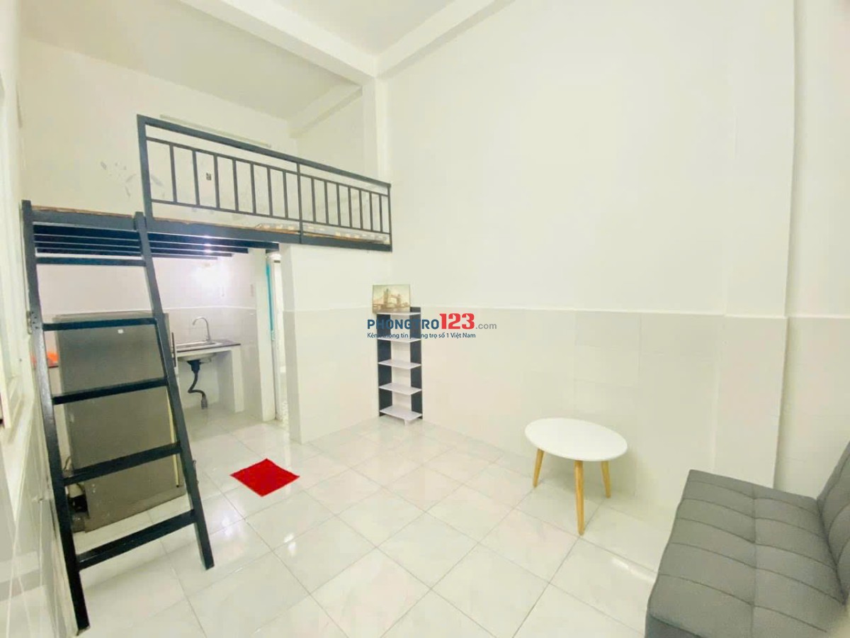 DUPLEX MÁY LẠNH, TỦ LẠNH, RỘNG 28M2 NGAY SAU ĐẠI HỌC CÔNG THƯƠNG