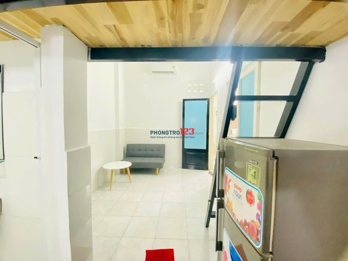 DUPLEX MÁY LẠNH, TỦ LẠNH, RỘNG 28M2 NGAY SAU ĐẠI HỌC CÔNG THƯƠNG