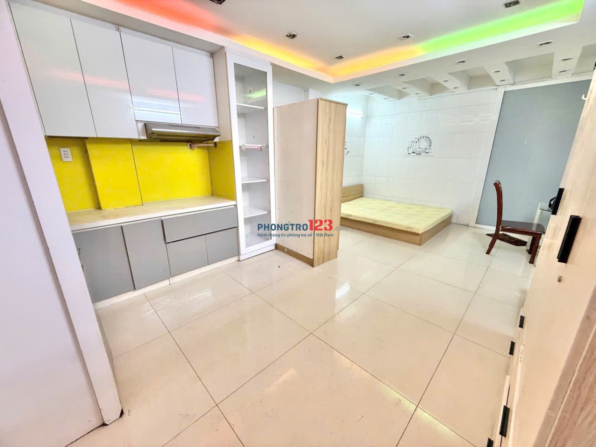 Cho thuê phòng 35m2 full nội thất Gần Chung Cư Topaz Quận 8