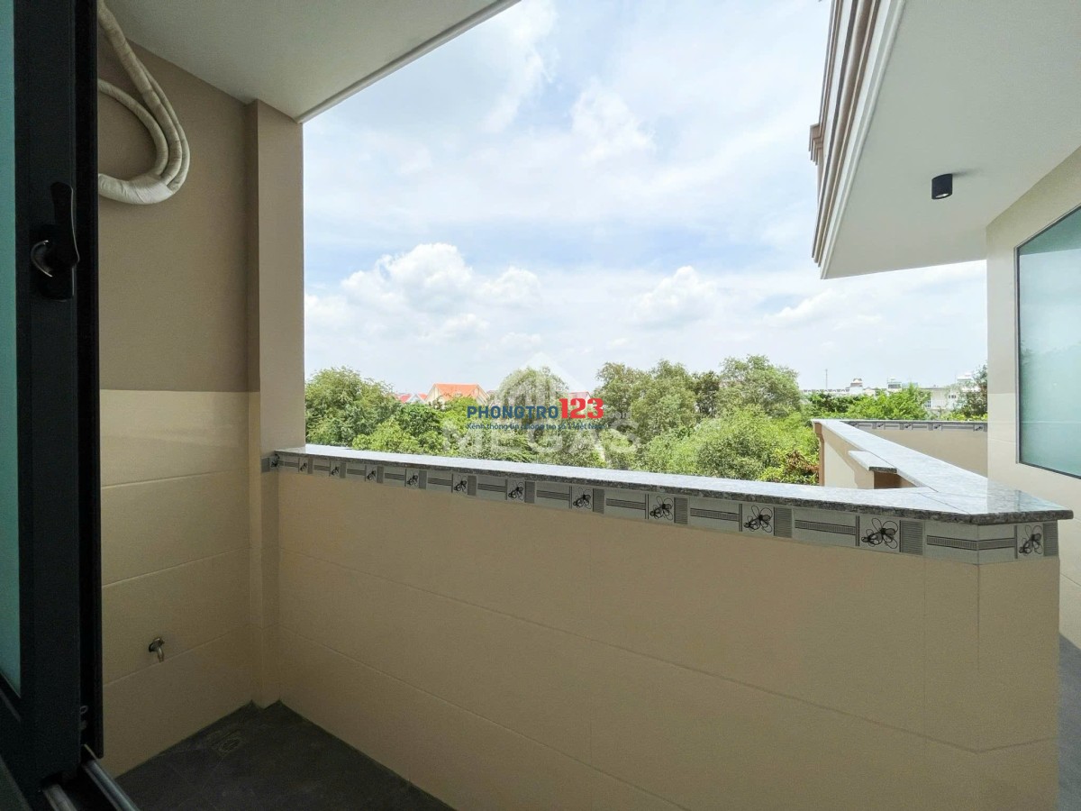 studio ban công ngay Go Dĩ An - gần làng đại học