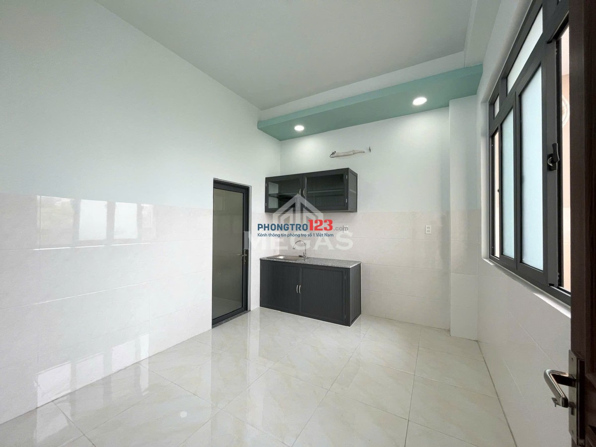 studio ban công ngay Go Dĩ An - gần làng đại học