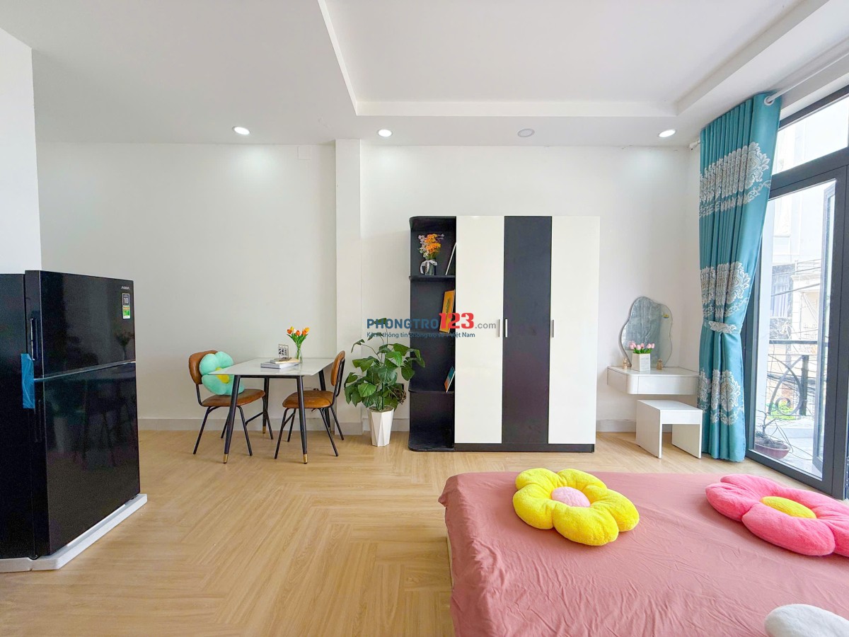 CHDV ĐƯỜNG SỐ 13 Q7 - ĐẦY ĐỦ NỘI THẤT, BAN CÔNG LỚN, NHÀ MẶT TIỀN