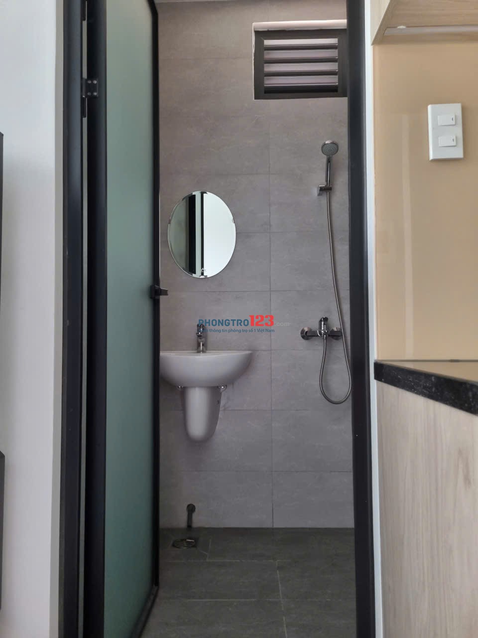 Chính chủ cho thuê phòng dạng CHDV mới xây tại khu sầm uất Lê Quang Định, quận Bình Thạnh