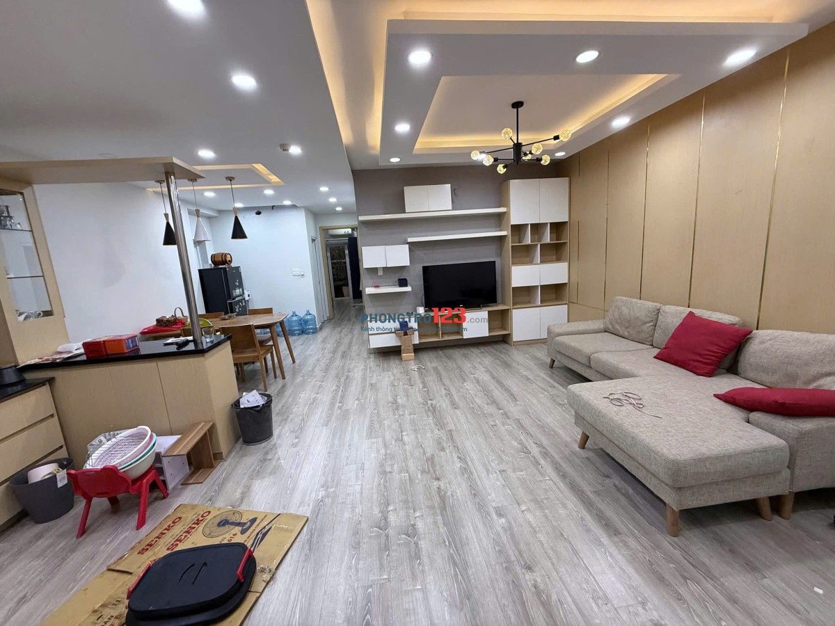 12tr5/tháng, Căn góc, 2PN, 2WC, C/c Screc, Trường Sa, P12, Q3.