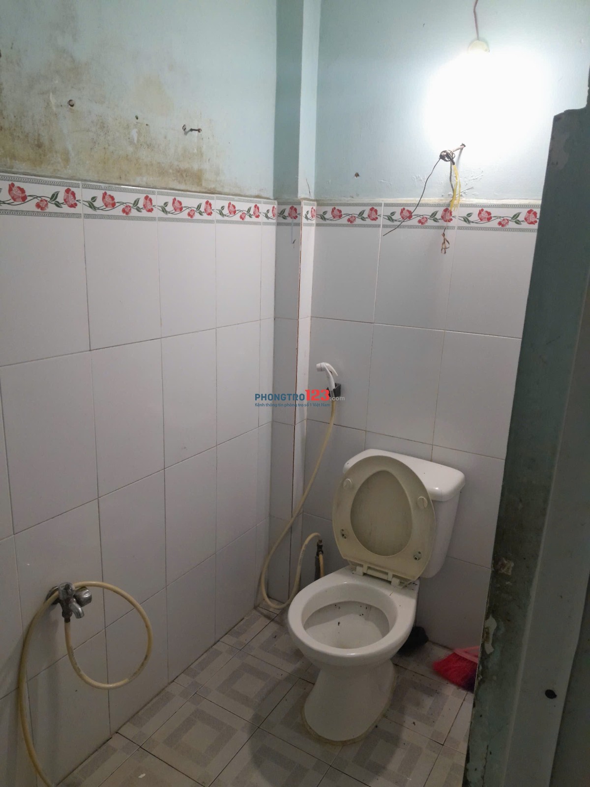 Hot ! Cho thuê nhà nguyên căn gần chợ An Dương Vương giá 7tr 