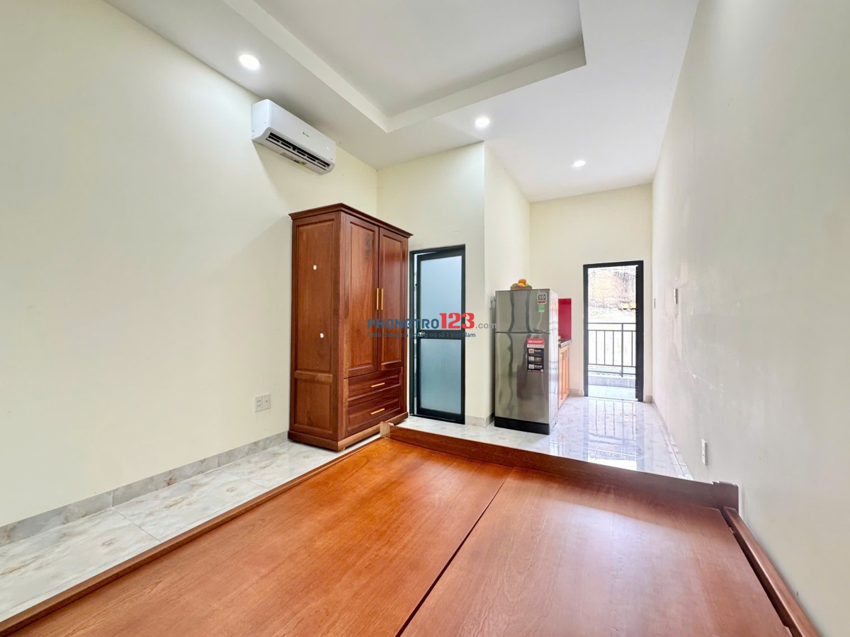 BÓC TEM PHÒNG BAN CÔNG NEW, ĐẦY ĐỦ TIỆN NGHI NGAY KCX TÂN THUẬN