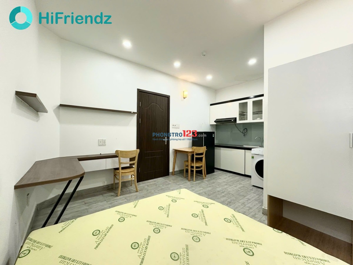 Cho thuê CHDV full nội thất. Vị trí Hẻm Trần Văn Đang gần Ga Sài gòn, V.Xoay Dân Chủ. 22m2, 6.5tr
