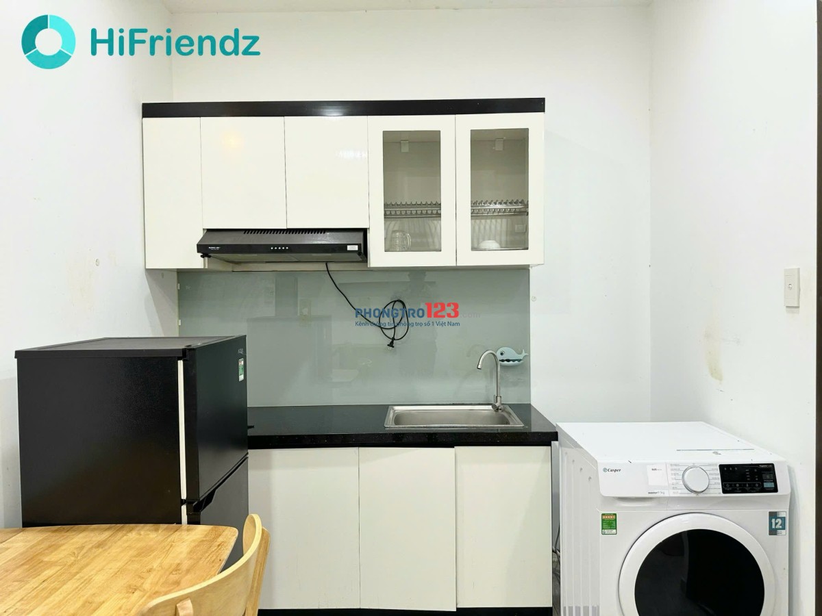 Cho thuê CHDV full nội thất. Vị trí Hẻm Trần Văn Đang gần Ga Sài gòn, V.Xoay Dân Chủ. 22m2, 6.5tr