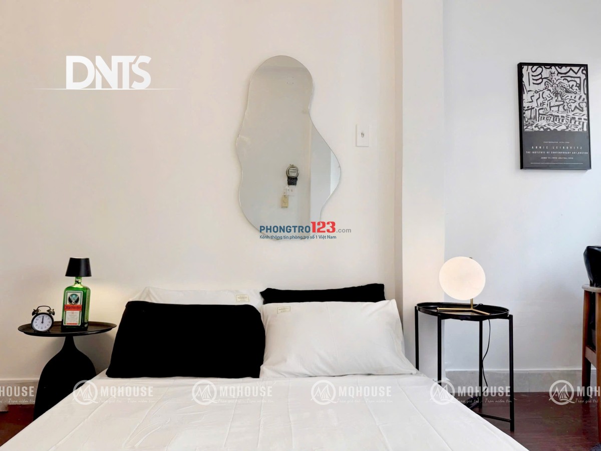 CHO THUÊ PHÒNG BAN CÔNG GẦN SÂN VẬN ĐỘNG HOA LƯ – CẦU BASON, Q1