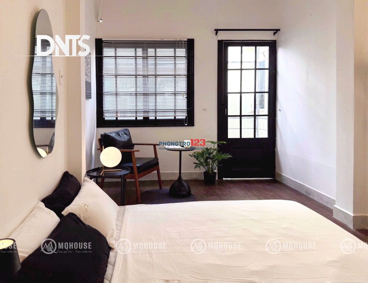 CHO THUÊ PHÒNG BAN CÔNG GẦN SÂN VẬN ĐỘNG HOA LƯ – CẦU BASON, Q1