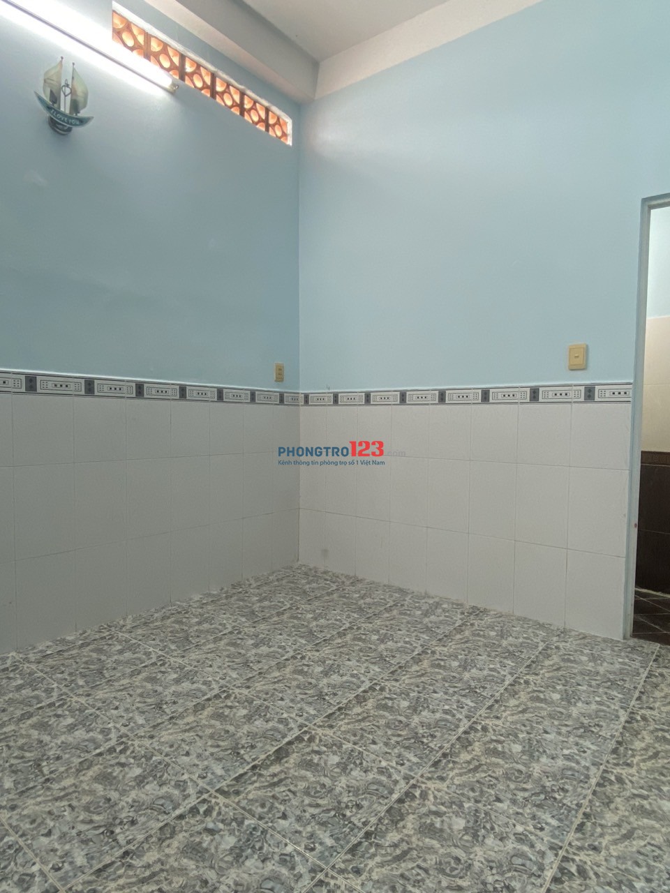 PHÒNG TRỌ MÁY LẠNH MẶT TIỀN ĐƯỜNG BẾN PHÚ LÂM QUẬN 6