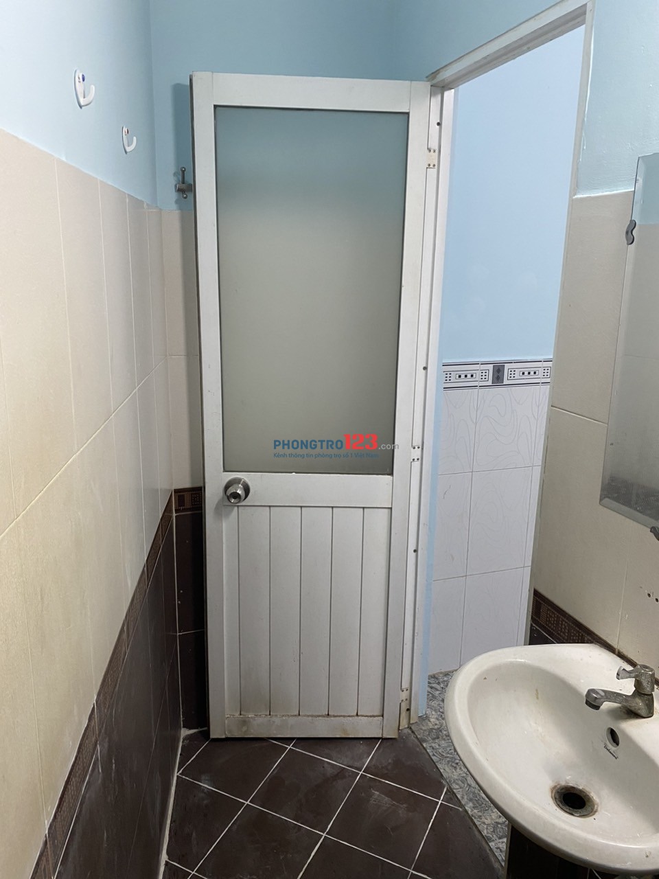 PHÒNG TRỌ MÁY LẠNH MẶT TIỀN ĐƯỜNG BẾN PHÚ LÂM QUẬN 6