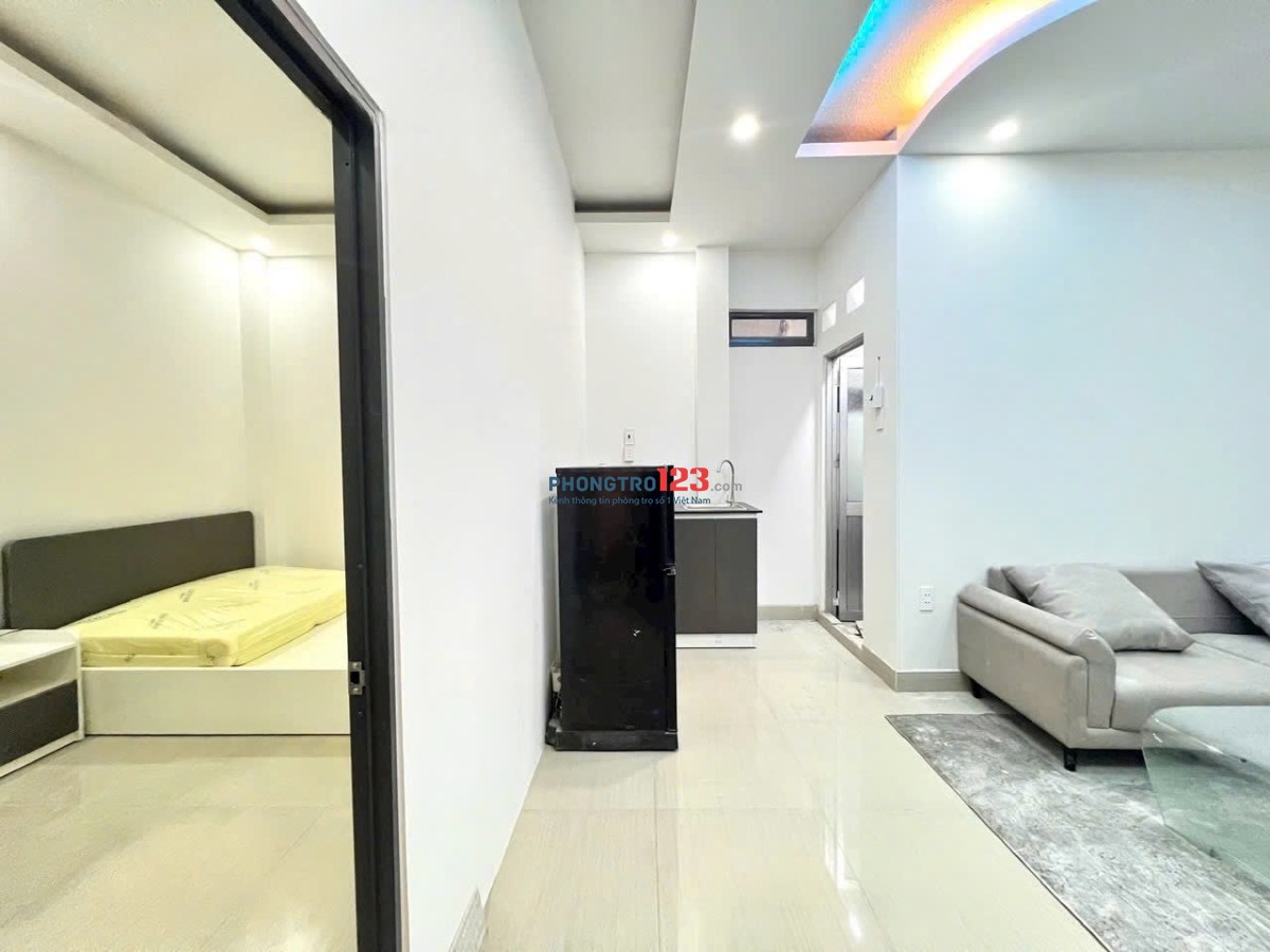 PHÒNG 1 PHÒNG NGỦ - 1 PHÒNG KHÁCH FULL NỘI THẤT NGAY PHẠM VĂN CHIÊU
