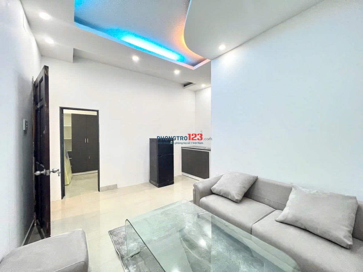 PHÒNG 1 PHÒNG NGỦ - 1 PHÒNG KHÁCH FULL NỘI THẤT NGAY PHẠM VĂN CHIÊU