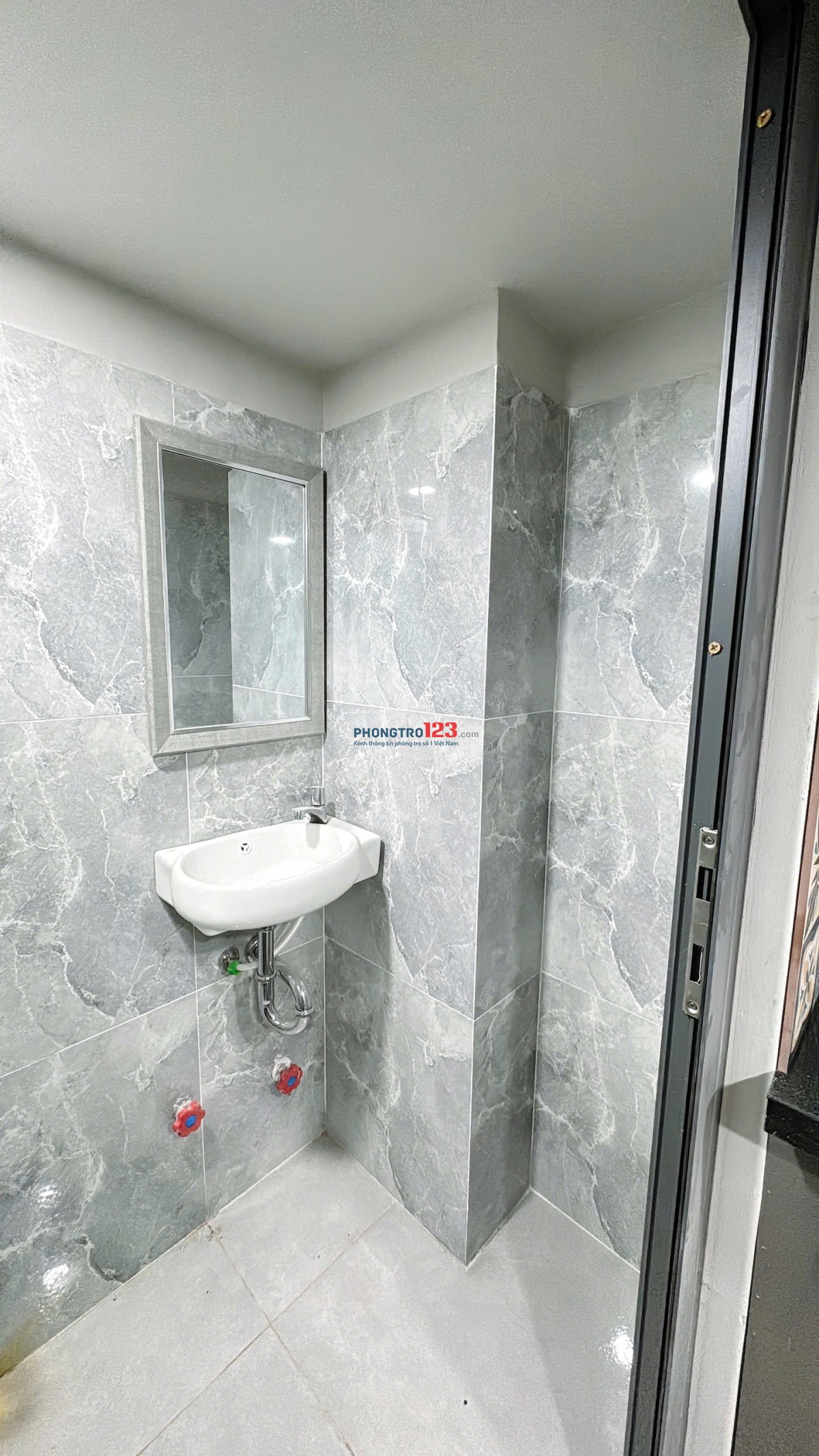 CHO THUÊ PHÒNG TRỌ CÓ GÁC - DUPLEX VỪA XÂY XONG TẠI GÒ DẦU, NGẦN AEON