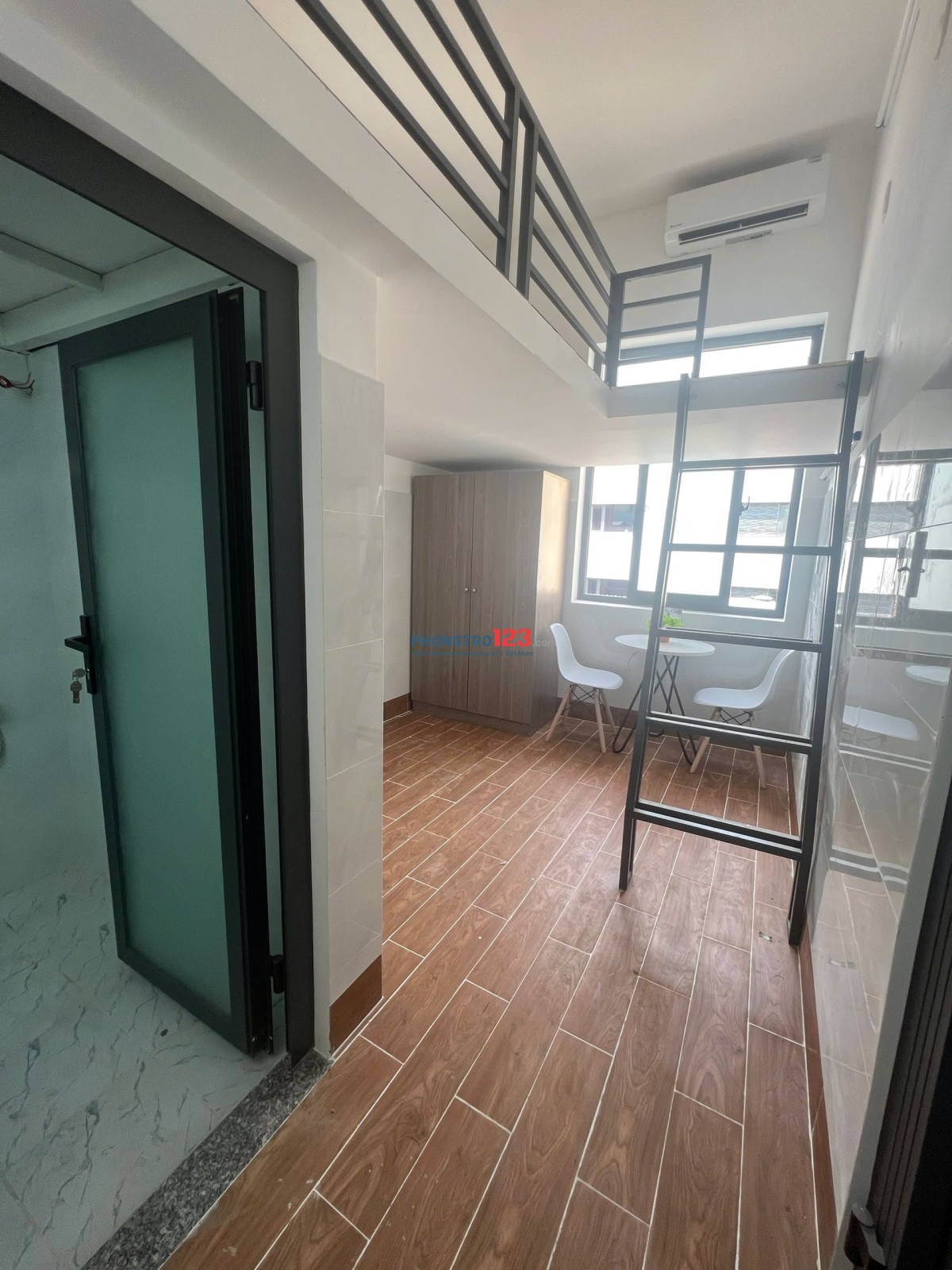 CHO THUÊ PHÒNG TRỌ CÓ GÁC-DUPLEX TẠI CỘNG HOÀ ĐỐI DIỆN ETOWN