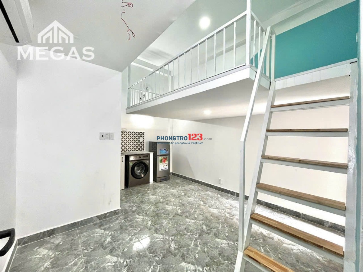 PHÒNG FULL NỘI THẤT - MÁY GIẶT RIÊNG NGAY PHAN VĂN HỚN
