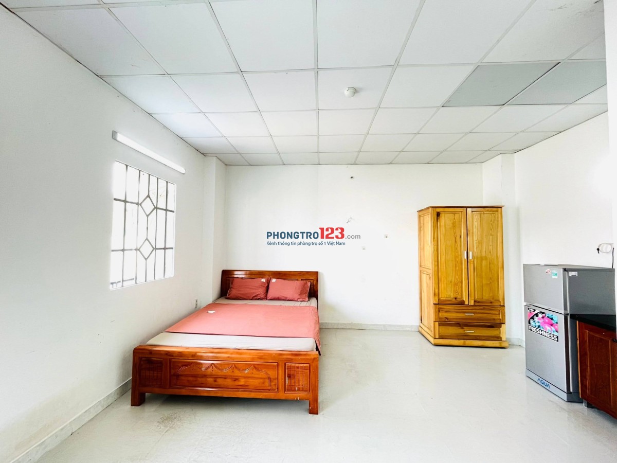 PHÒNG RỘNG ĐẸP GIÁ RẺ – XÔ VIẾT NGHỆ TĨNH, BÌNH THẠNH