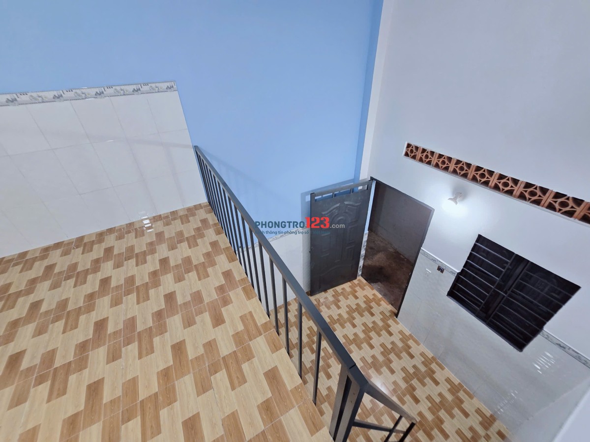 Phòng gần khu CNC, Nguyễn Duy Trinh, vị trí thuận tiện di chuyển, phòng mới mẻ