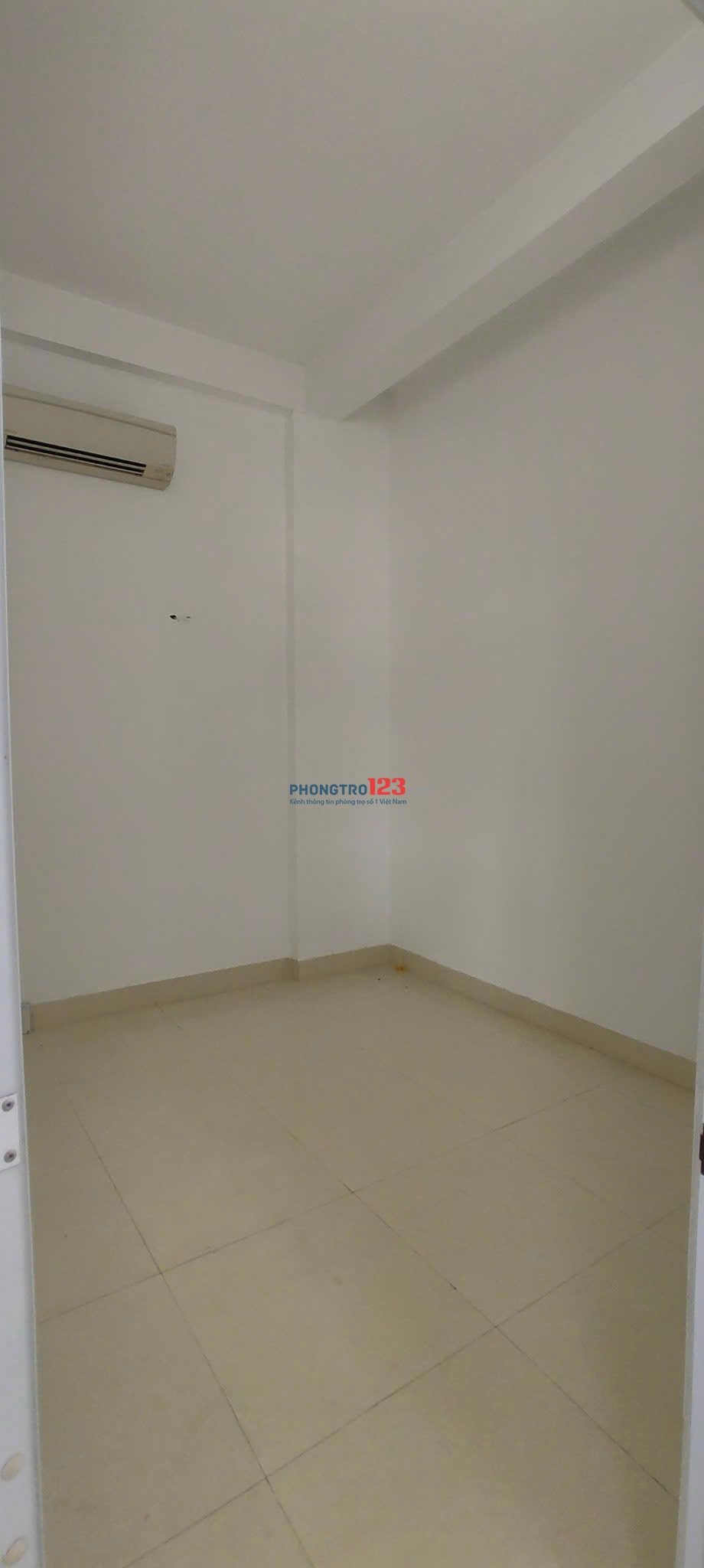 Cho thuê nhà giá siêu rẻ 8 triệu nhà riêng 2,5 tầng, đường Hoàng Diệu, TP Đà Nẵng