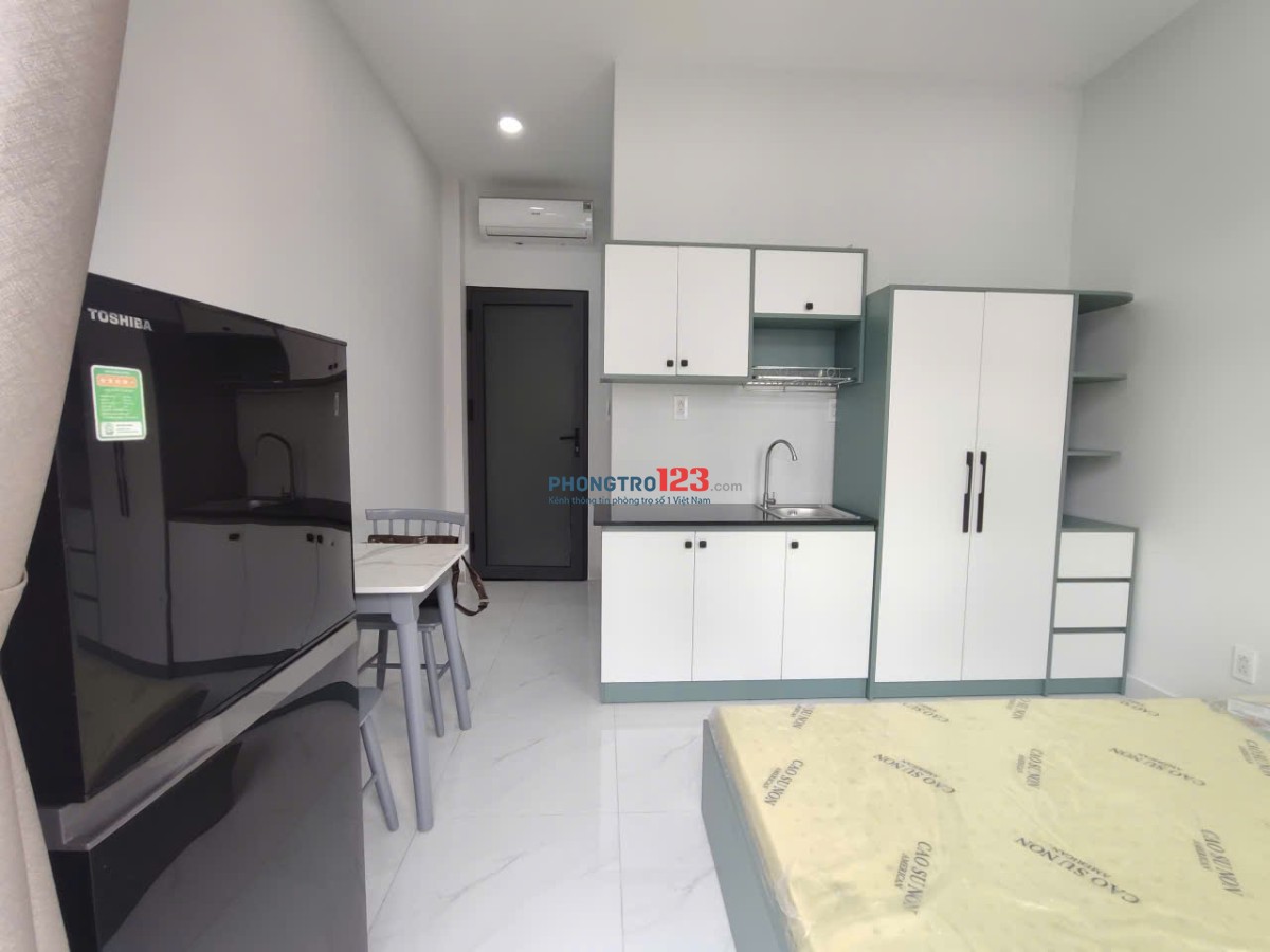 KHAI TRƯƠNG PHÒNG FULL NỘI THẤT BAN CÔNG THOÁNG SÁNG NGAY PHÚ NHUẬN GẦN Q1,Q3 - LH: 0334998413