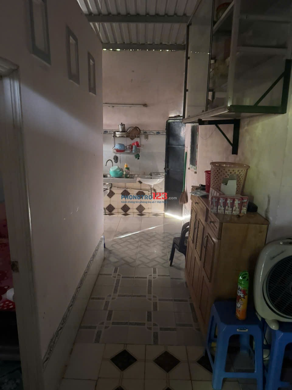 Nhà cho thuê gần chợ Cái Sắn 500 mét, cách lộ xe hơi 100 mét